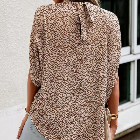 Leopard Print Batwing Sleeve Oversized Blouse - Picture 2 of 4